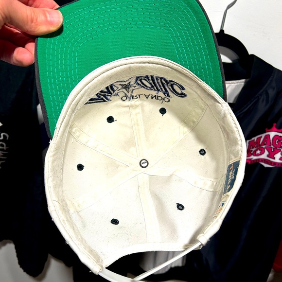 Sports specialties magic hat - Picture 3 of 5